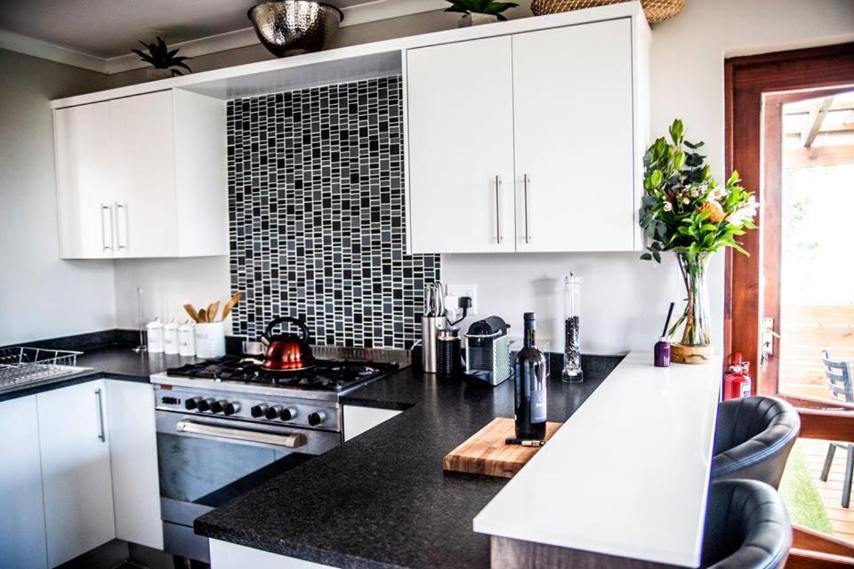16 On Antrim Apartment เฮอร์มานุส ภายนอก รูปภาพ